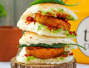Vadapav