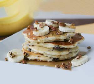Pancake With Banana, Nuts & Chocolate