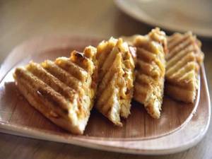 Tandoori Paneer Sandwich