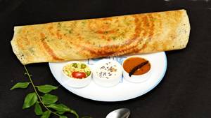 Butter Paneer Dosa