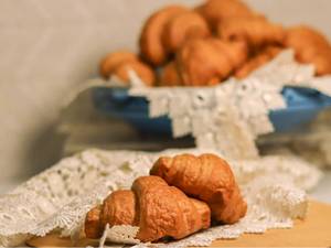 Small Croissant [Pack Of 5]