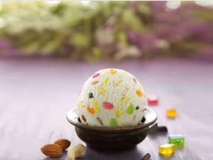 Dry Fruit Ice Cream