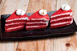 Red Velvet Pastry