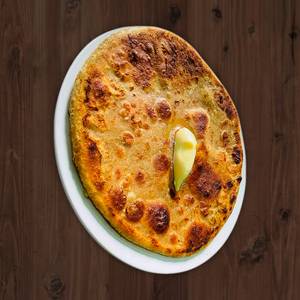 Aloo Schezwan Paratha 1