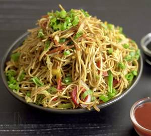 Special Chicken Hakka Noodles