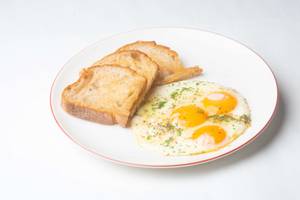 Sunny Side 3 Eggs With Sourdough Toast HD