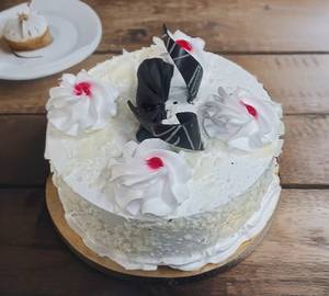 White forest cake