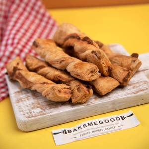 Cheese Straw (7 Pcs)