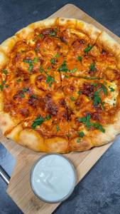 Butter Chicken Pizza