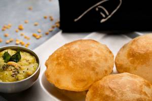 Poori Masala (3 Pcs)
