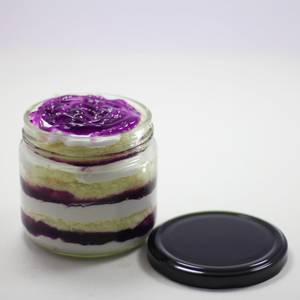 Blueberry jar cake