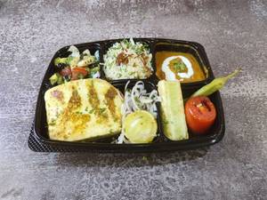 Keto Grilled Paneer Meal