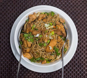 Veg Hakka Noodles