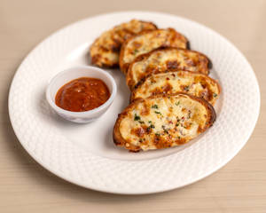 Cheese garlic bread