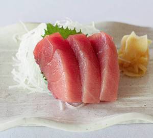 Chu Toro (Tuna) Sashimi