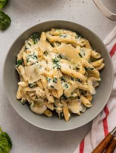 White Sauce Pasta