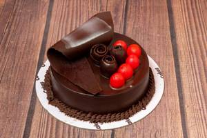 Truffle Eggless Special Cake (1 Lb)