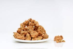 Kaju Pakoda
