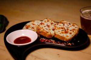 Cheesy Garlic Bread [3 Pieces]