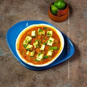 Matar Paneer