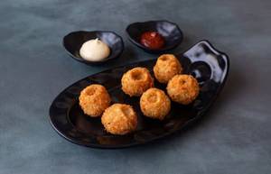 Cheese Corn Fried Momos 6pc