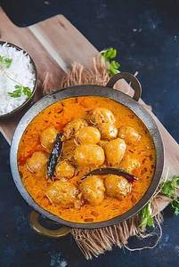 Punjabi Kadhi Pakoda