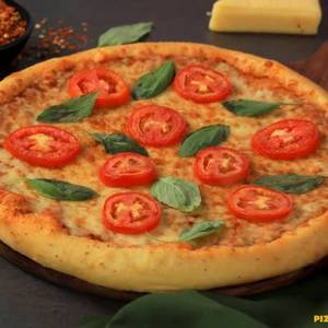 Margherita Classic Pizza