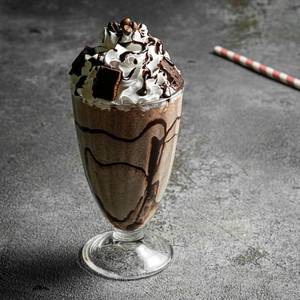 Snicker Shake