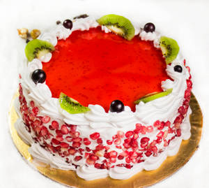 Amazing strawberry cake (2Pound)