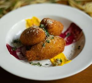 Supplí BUCATINI & LAMB BOLOGNESE