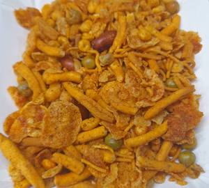 Tikha Meetha Mixture 250 Gm