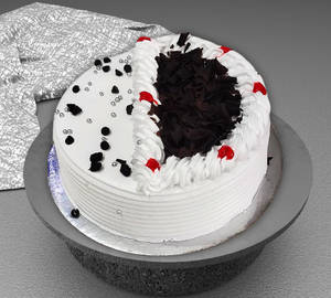 New Design Black Forrest Cake (1pound)