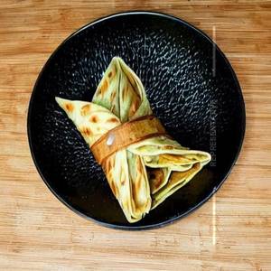 Panner Schezwan Roll