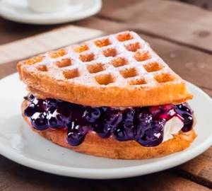 Blueberry creamcheese waffle