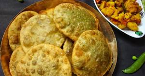 Hing Kachuri (3 Pieces)