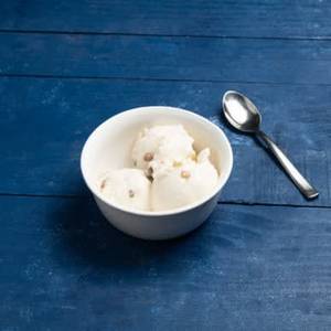 Homemade Ice Cream Of The Season(Rum & Raisin)