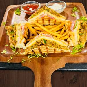 Chicken Club Sandwich