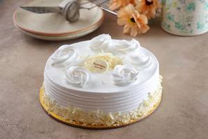 Litchi Ice Cream Cake