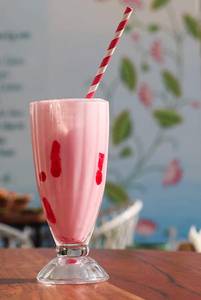Strawberry Shake