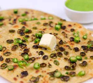 Green Chilli Paratha 