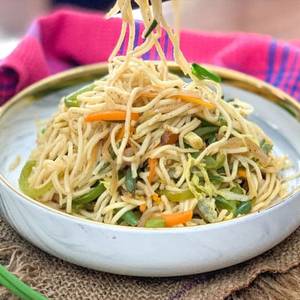 Hakka Noodles