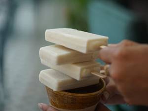 Seethaphal Popsicle - Made With 100% Natural Fruit.