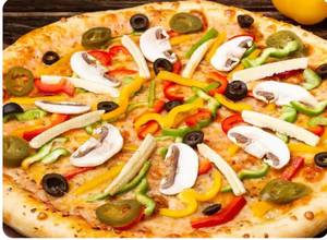 Veggie Delight Pizza