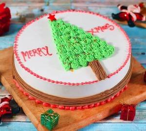 Christmas Tree Cake