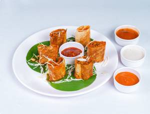 Crispy schezwan dosa