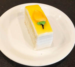 Mango Cake (1 Pc)
