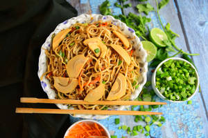 Mushroom Chowmein