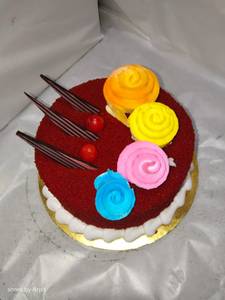 Eggless Red Velvet Cake (500 Gm)