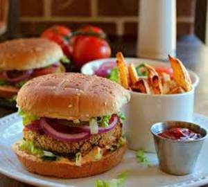 Fried Paneer Masala Burger