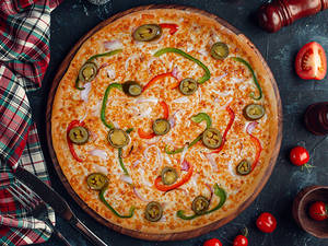 Veggie Delight (Classic Pizza)